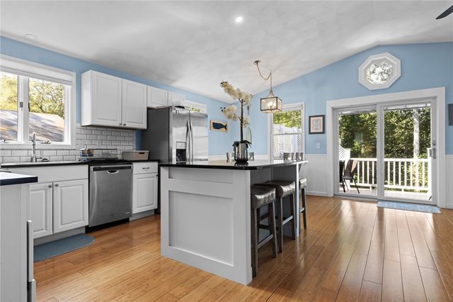 110 Winsor Avenue, North Kingstown, RI 02852