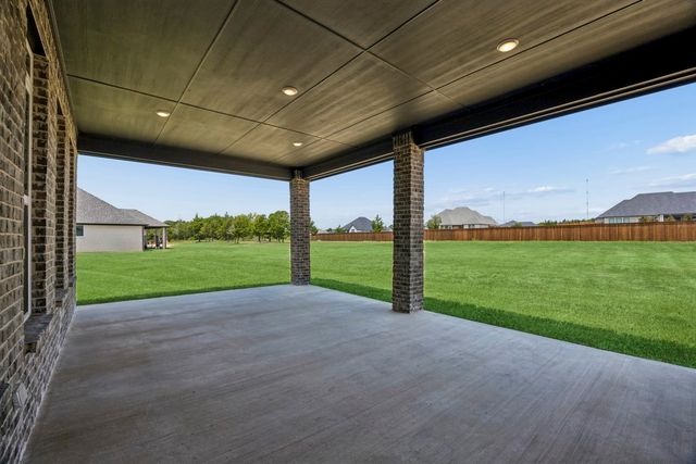4021 Lagos Drive, Midlothian, TX 76065