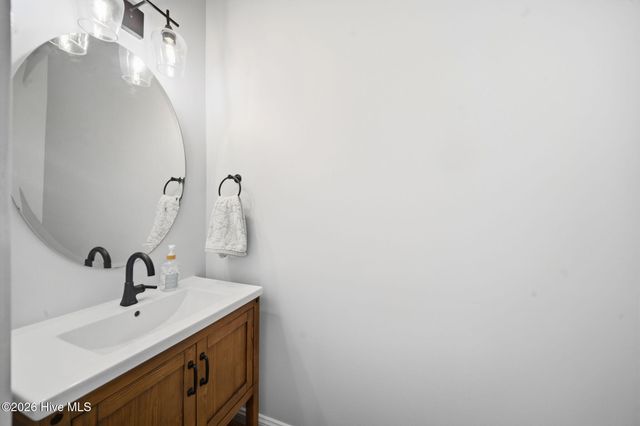 438 Scrub Oaks Drive, Hampstead, NC 28443