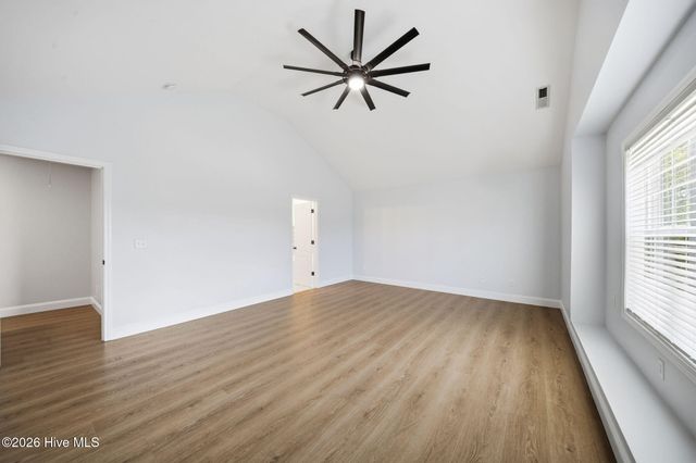 438 Scrub Oaks Drive, Hampstead, NC 28443