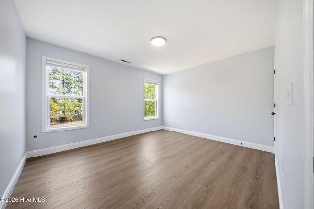 438 Scrub Oaks Drive, Hampstead, NC 28443
