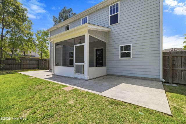 438 Scrub Oaks Drive, Hampstead, NC 28443