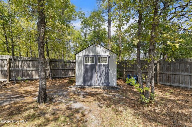 438 Scrub Oaks Drive, Hampstead, NC 28443