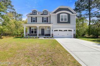 438 Scrub Oaks Drive, Hampstead, NC 28443