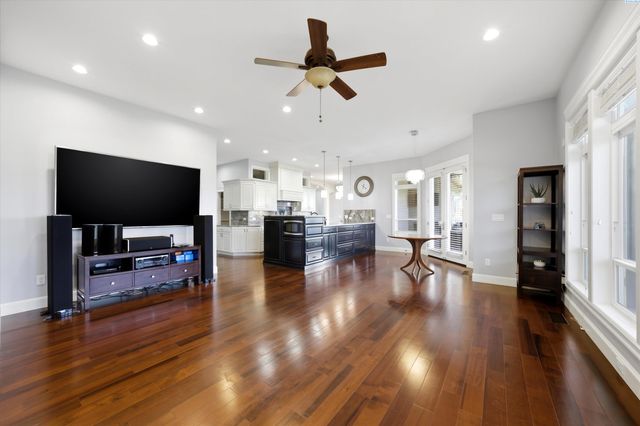 1620 Road 84, Pasco, WA 99301