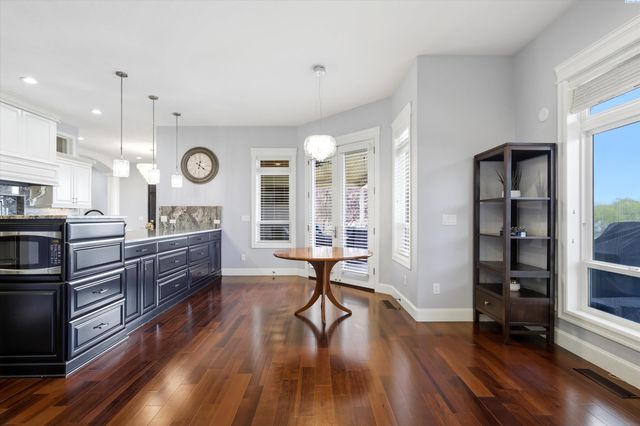 1620 Road 84, Pasco, WA 99301