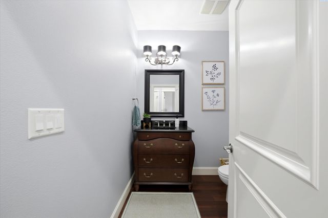 1620 Road 84, Pasco, WA 99301