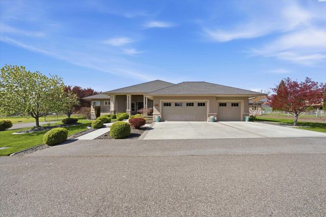 1620 Road 84, Pasco, WA 99301