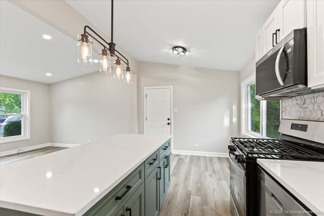 16211 Joyce Circle, South Holland, IL 60473