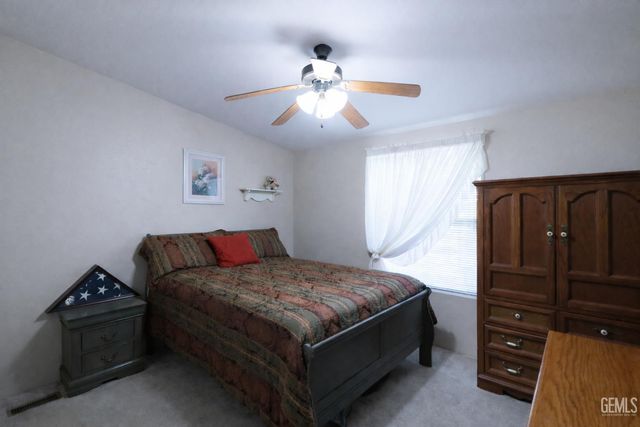 1225 Taft Highway 55, Bakersfield, CA 93307