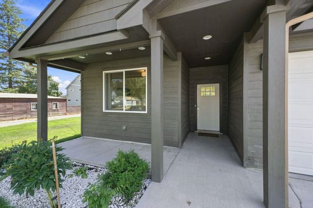 121 W Idaho St, Medical Lake, WA 99022