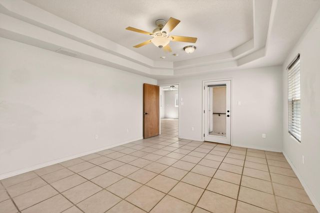 5224 Old Adobe Trail NW, Albuquerque, NM 87120