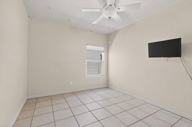 5224 Old Adobe Trail NW, Albuquerque, NM 87120