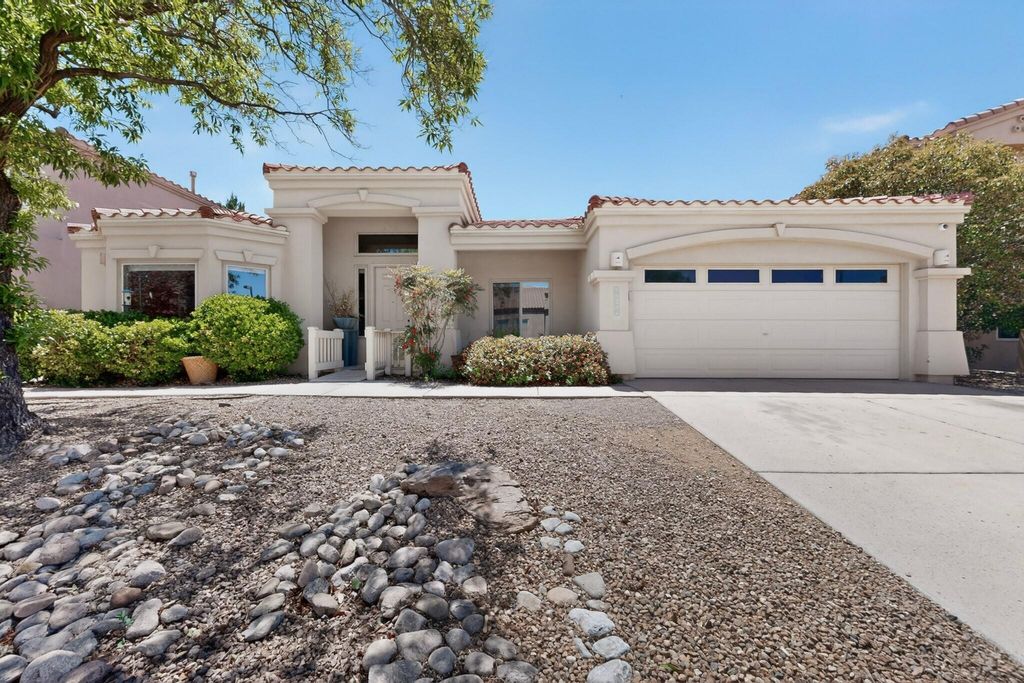 5224 Old Adobe Trail NW, Albuquerque, NM 87120