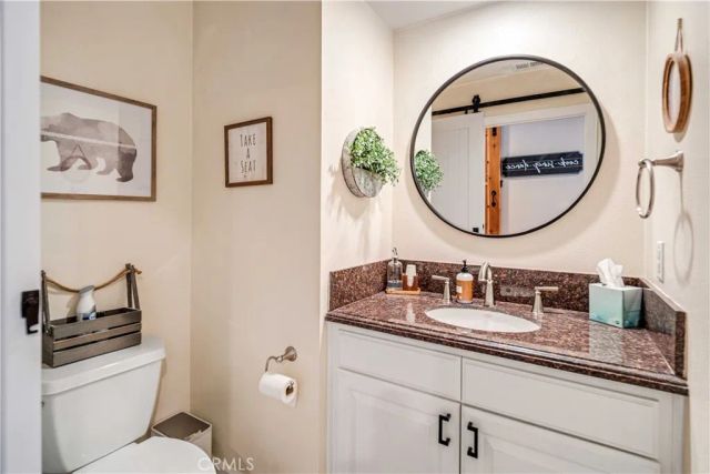 22914 Banyan Place 201, Saugus, CA 91390