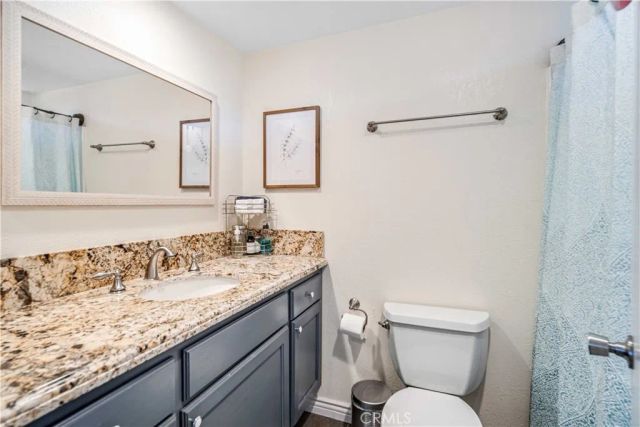 22914 Banyan Place 201, Saugus, CA 91390