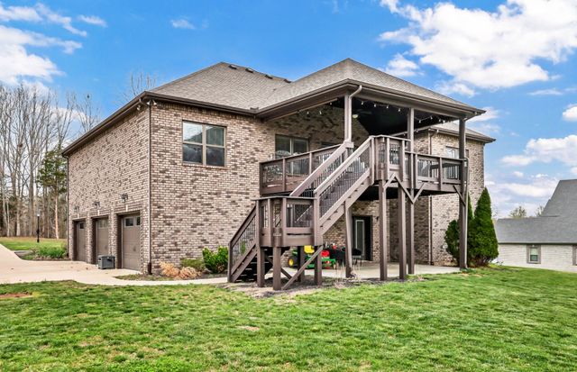 1729 Double R Blvd, Clarksville, TN 37042
