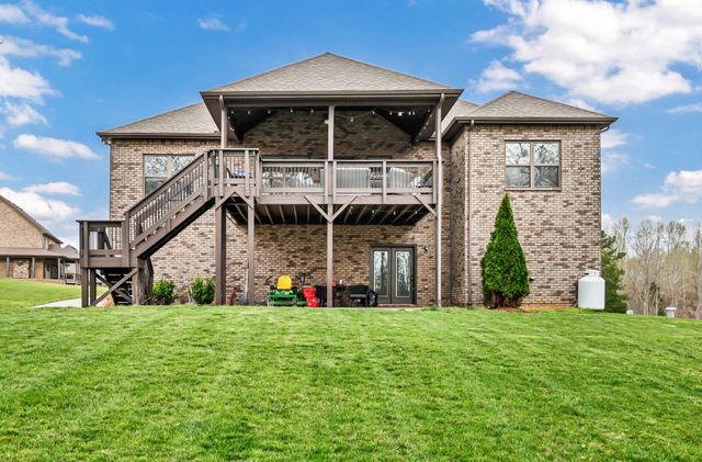 1729 Double R Blvd, Clarksville, TN 37042
