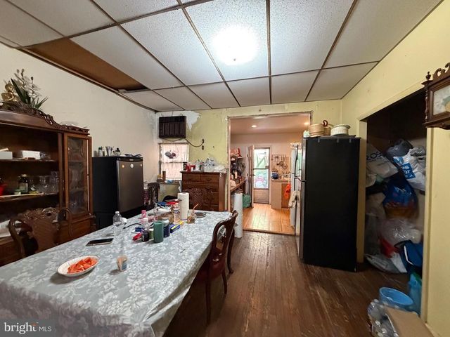 2033 S BONSALL ST, Philadelphia, PA 19145