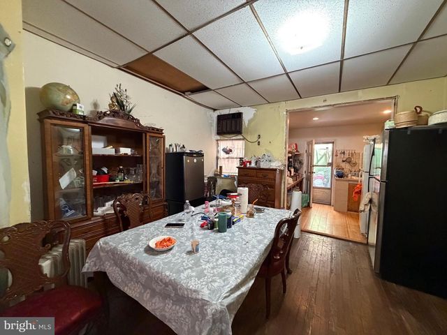 2033 S BONSALL ST, Philadelphia, PA 19145