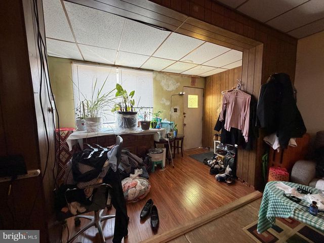 2033 S BONSALL ST, Philadelphia, PA 19145