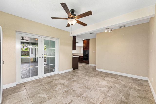 301 SE 3rd Street, Deerfield Beach, FL 33441
