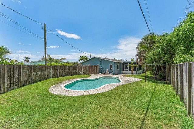 301 SE 3rd Street, Deerfield Beach, FL 33441
