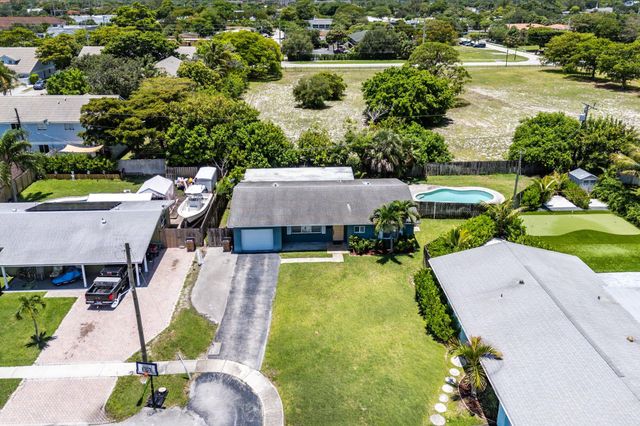 301 SE 3rd Street, Deerfield Beach, FL 33441