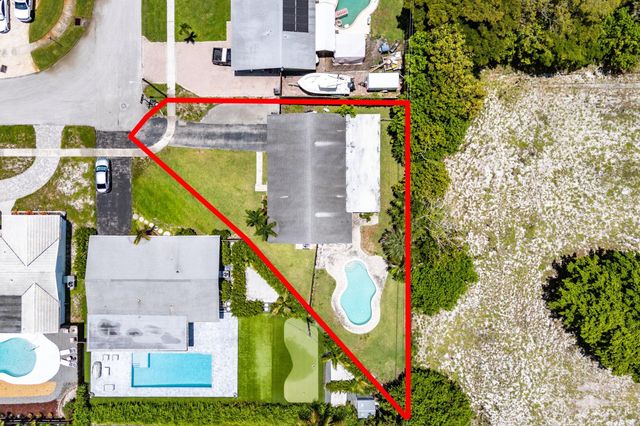 301 SE 3rd Street, Deerfield Beach, FL 33441