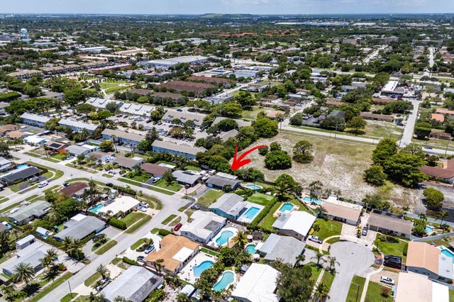 301 SE 3rd Street, Deerfield Beach, FL 33441