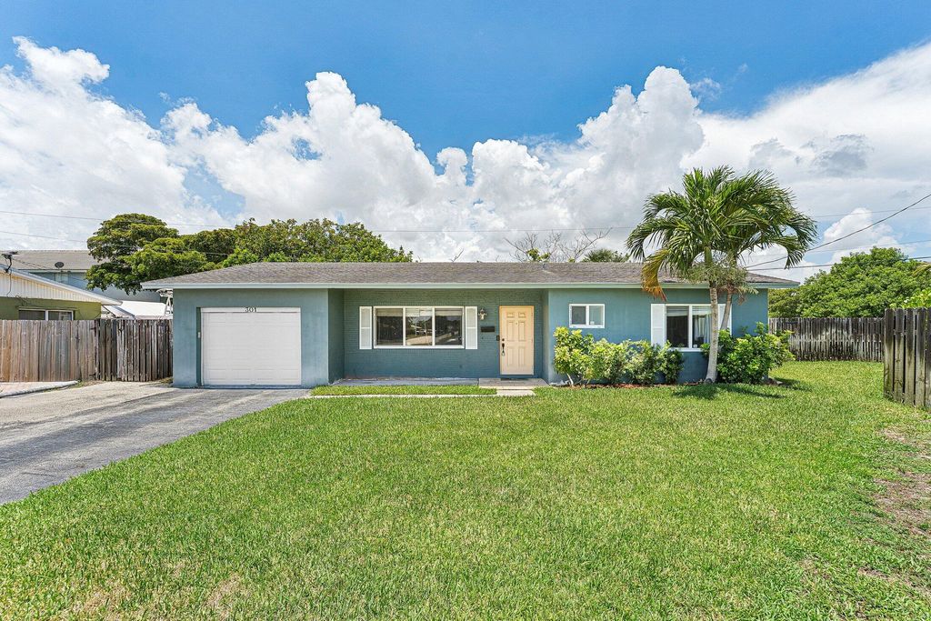 301 SE 3rd Street, Deerfield Beach, FL 33441