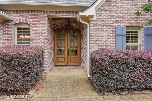 320 Westwood Place, Brandon, MS 39042
