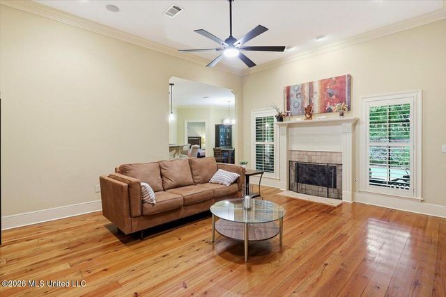320 Westwood Place, Brandon, MS 39042
