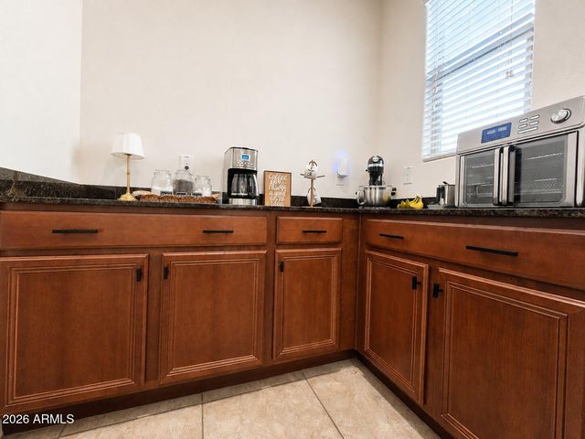 1419 E GWEN Street, Phoenix, AZ 85042