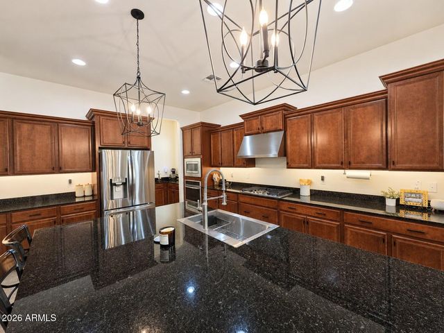 1419 E GWEN Street, Phoenix, AZ 85042