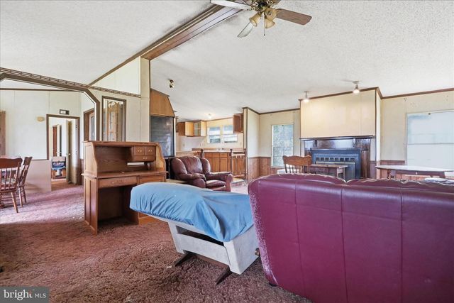 179 ROONEY RD, Hedgesville, WV 25427