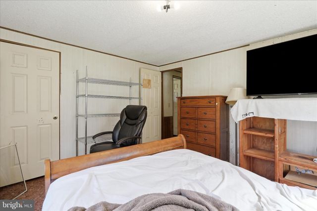 179 ROONEY RD, Hedgesville, WV 25427