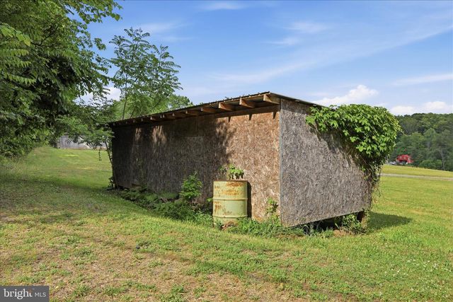 179 ROONEY RD, Hedgesville, WV 25427