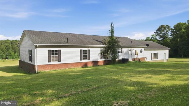 179 ROONEY RD, Hedgesville, WV 25427