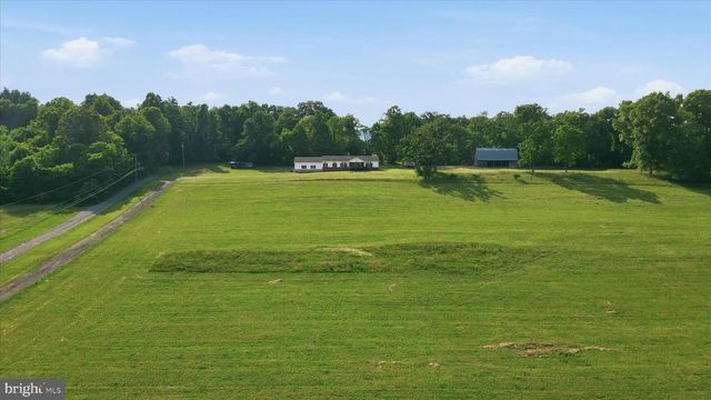 179 ROONEY RD, Hedgesville, WV 25427