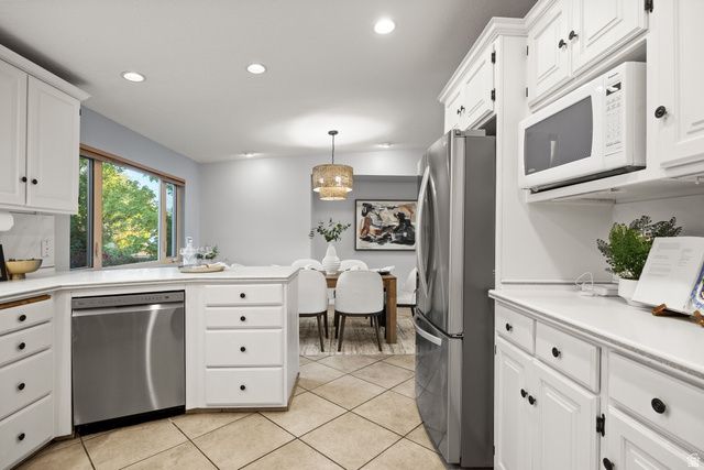 4868 S WALLACE LN, Salt Lake City, UT 84117