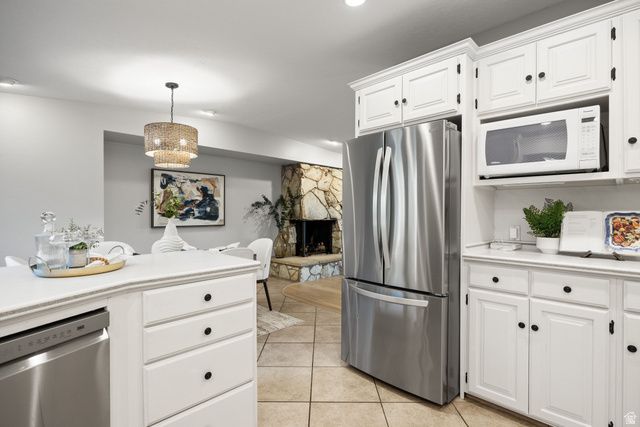 4868 S WALLACE LN, Salt Lake City, UT 84117