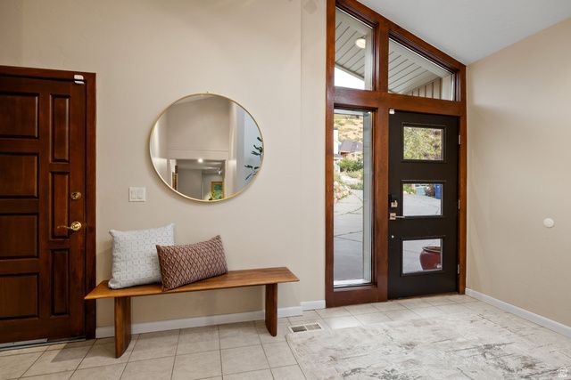 4868 S WALLACE LN, Salt Lake City, UT 84117