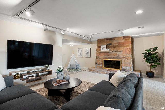 4868 S WALLACE LN, Salt Lake City, UT 84117