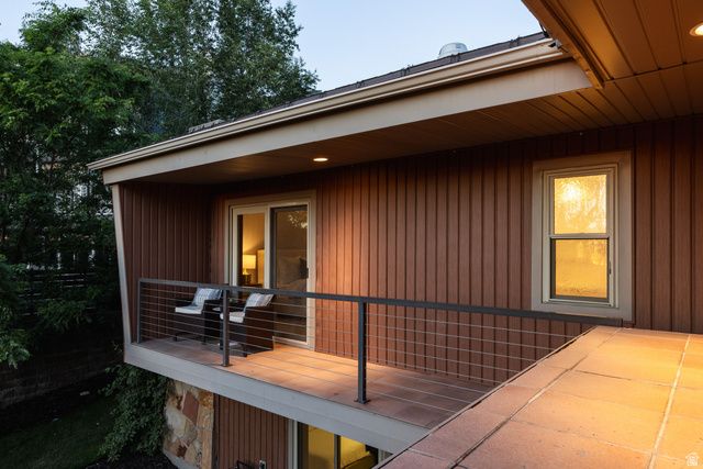 4868 S WALLACE LN, Salt Lake City, UT 84117