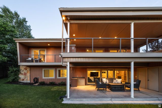 4868 S WALLACE LN, Salt Lake City, UT 84117
