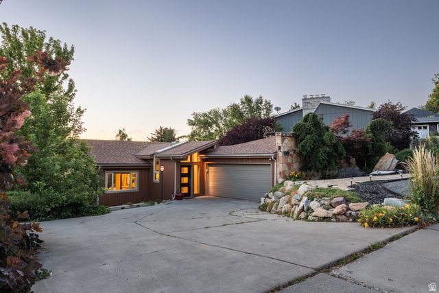 4868 S WALLACE LN, Salt Lake City, UT 84117