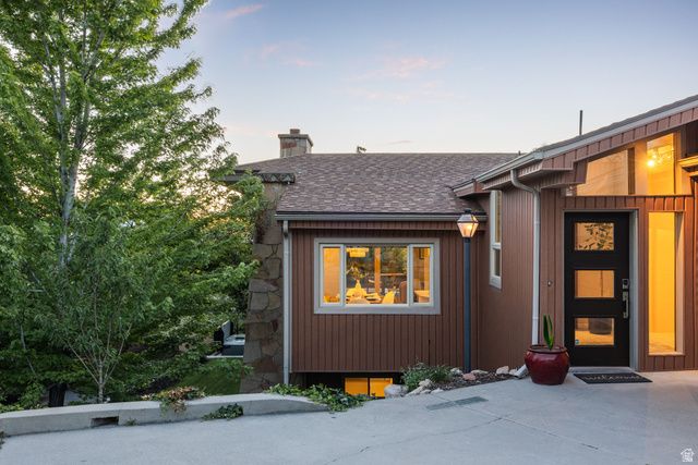 4868 S WALLACE LN, Salt Lake City, UT 84117