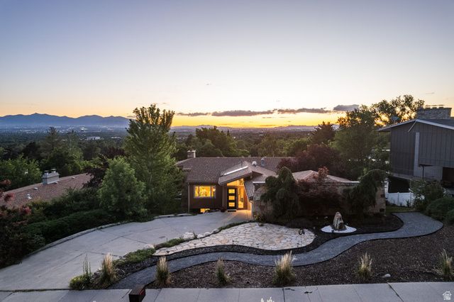 4868 S WALLACE LN, Salt Lake City, UT 84117