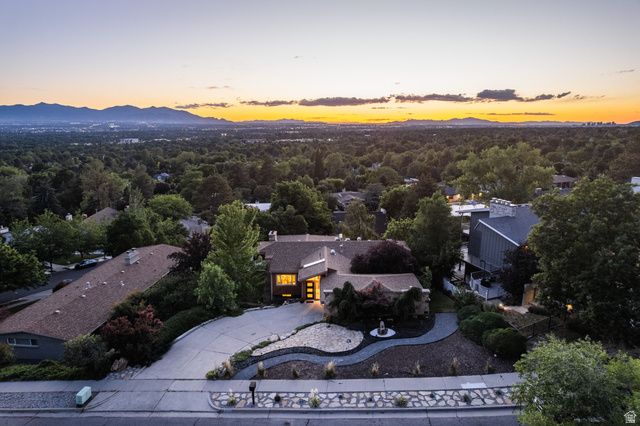 4868 S WALLACE LN, Salt Lake City, UT 84117
